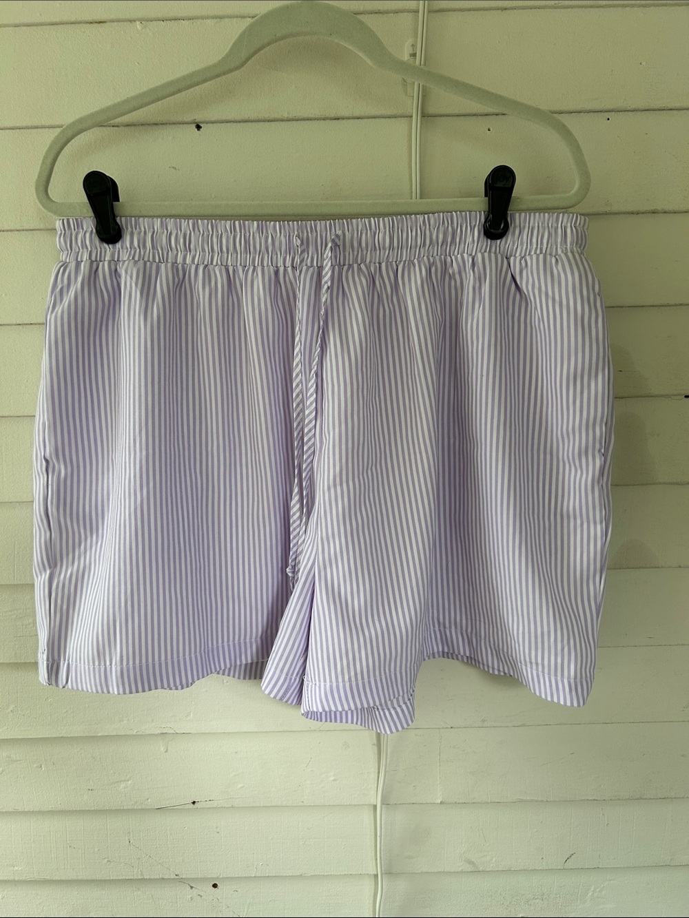 Purple striped shorts with pockets size XL